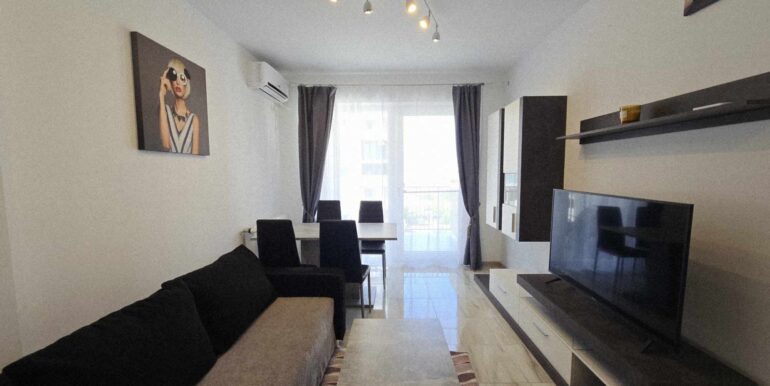 521576516_1271158417847305_4555442213126310090_n