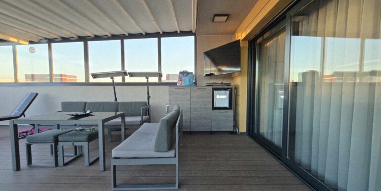 AP1450-Penthouse de vânzare str. Ciheiului, cart. Victoria Residential Nufărul- 47