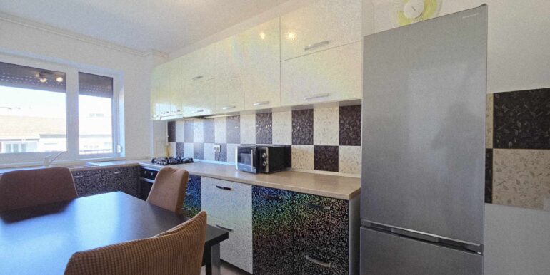 Apartament 3 camere de îchiriat, Prima Premium Sucevei-15