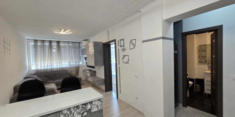 Apartament cu 2 camere de închiriat, str. Cazaban-02