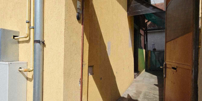 CV0518-Casa de vanzare, semicentral, str. Alexandru Vlahuta-02