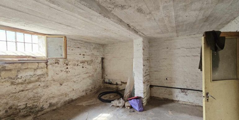 CV0518-Casa de vanzare, semicentral, str. Alexandru Vlahuta-39