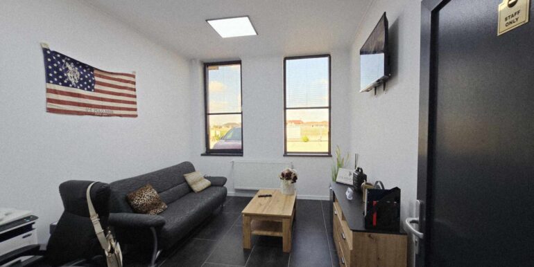 H0033-Hala,showroom,birouri de vanzare-27
