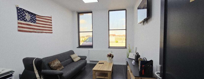 H0033-Hala,showroom,birouri de vanzare-27