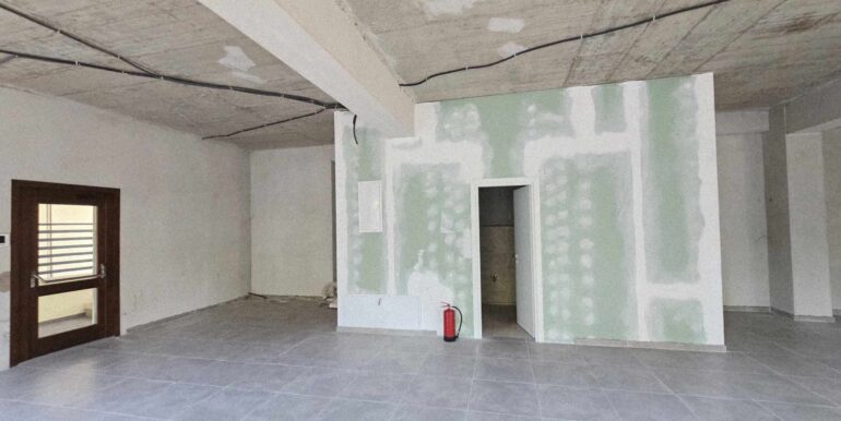 SC0133-Spatiu comercial de inchiriat, str. Cuza Voda-18