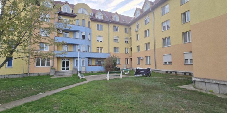 AP1460-Ap. 3 cam. str. Ștefan cel Mare, bloc ANL de închiriat-02