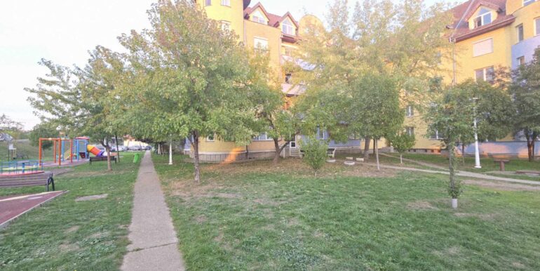 AP1460-Ap. 3 cam. str. Ștefan cel Mare, bloc ANL de închiriat-05