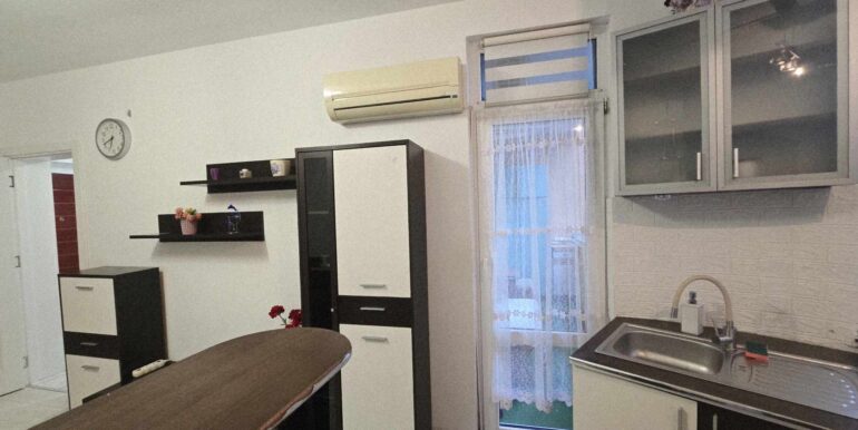 AP1460-Ap. 3 cam. str. Ștefan cel Mare, bloc ANL de închiriat-15