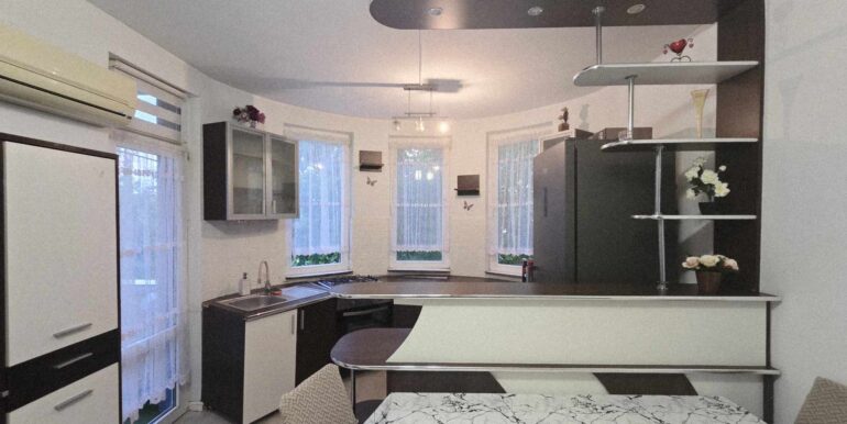 AP1460-Ap. 3 cam. str. Ștefan cel Mare, bloc ANL de închiriat-16