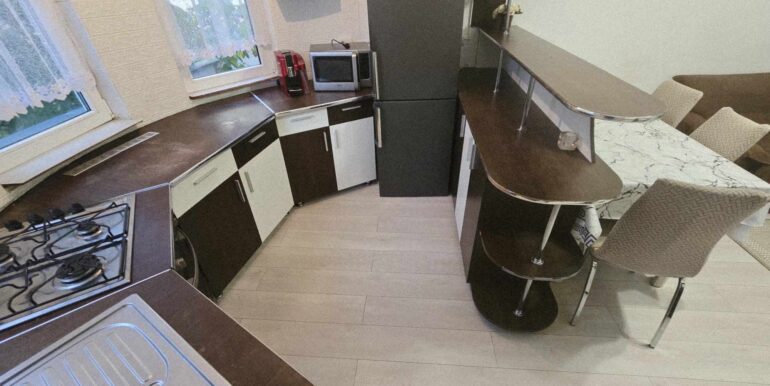 AP1460-Ap. 3 cam. str. Ștefan cel Mare, bloc ANL de închiriat-17