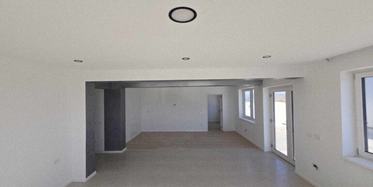 H0034-Hală ouă + clădire de birouri de închiriat-24