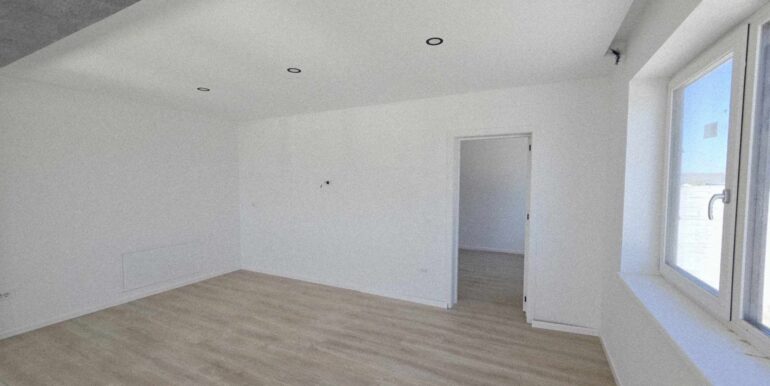 H0034-Hală ouă + clădire de birouri de închiriat-28