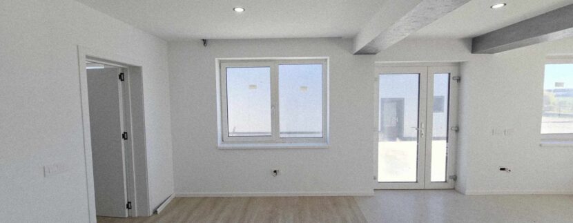 H0034-Hală ouă + clădire de birouri de închiriat-37