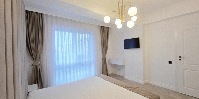 590098158_2113058126105125_7869680294466611005_n