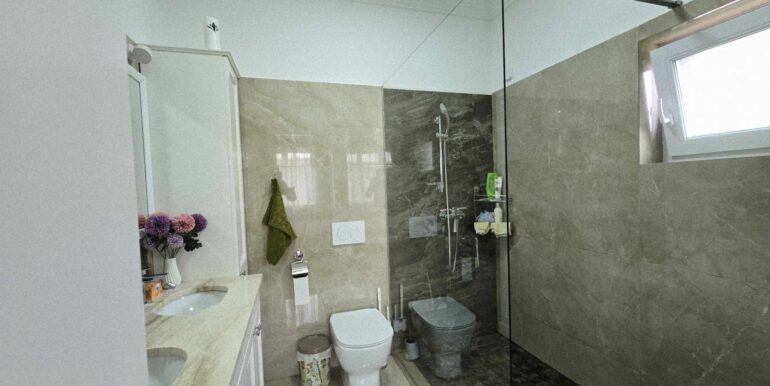 CV0519-Casa de vânzare. zona str. Branului Colinelor-36