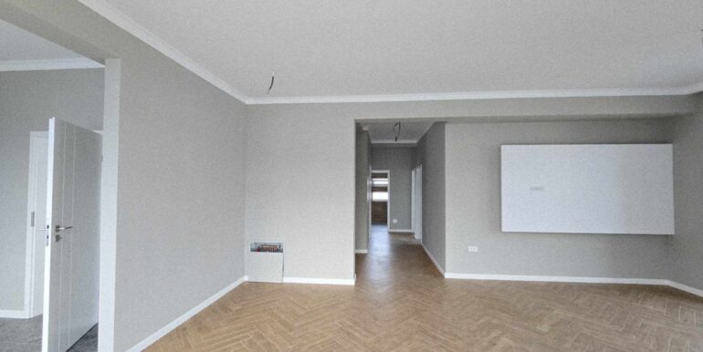 CV0521-Casa noua de vânzare cart. Nufărul, Viena Residence-22