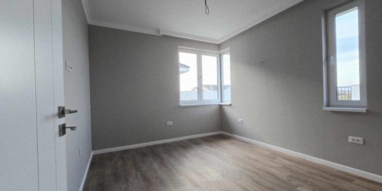 CV0521-Casa noua de vânzare cart. Nufărul, Viena Residence-35