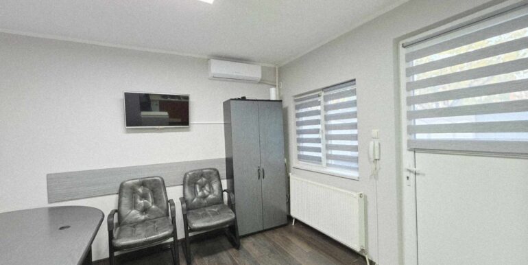 SC0135-Spatiu birou de închiriat semicentral str Horea-02