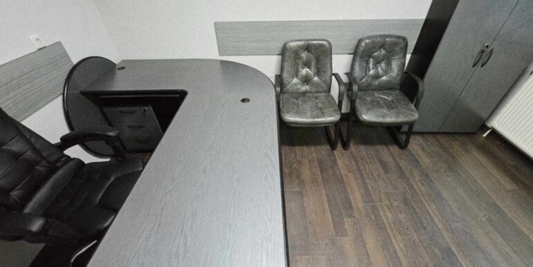 SC0135-Spatiu birou de închiriat semicentral str Horea-05