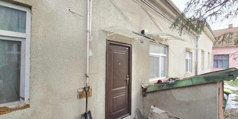 AP1470-Apartament la casa de vanzare, str. Cuza Voda-01