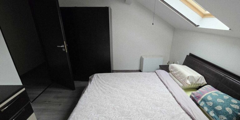 AP1470-Apartament la casa de vanzare, str. Cuza Voda-24