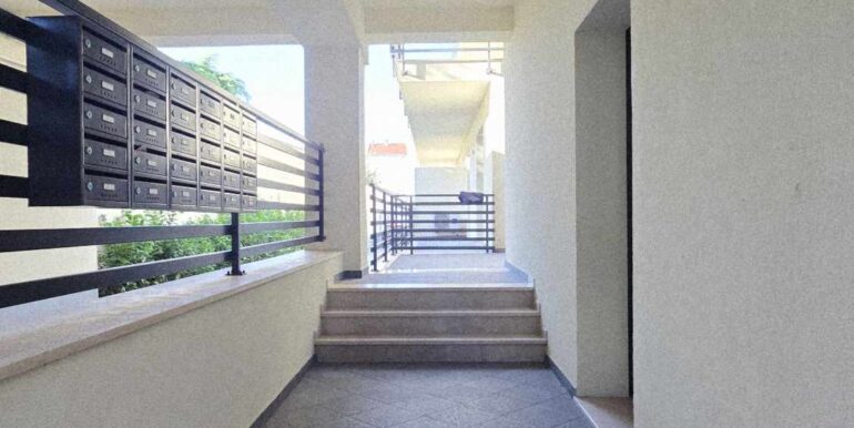 SC0133-Spatiu comercial de inchiriat, str. Cuza Voda-04