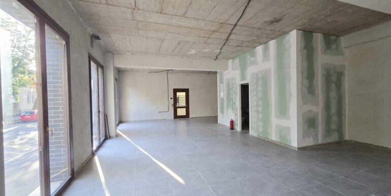 SC0133-Spatiu comercial de inchiriat, str. Cuza Voda-13