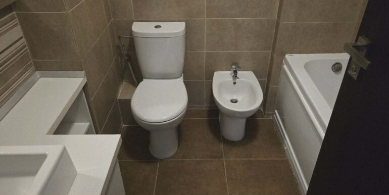 AP1477-Ap 804 str Sucevei 3 cam de închiriat a lui Zentinvest-20