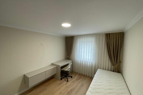 0e77bee4-4a99-4fd5-a121-ded72f190836