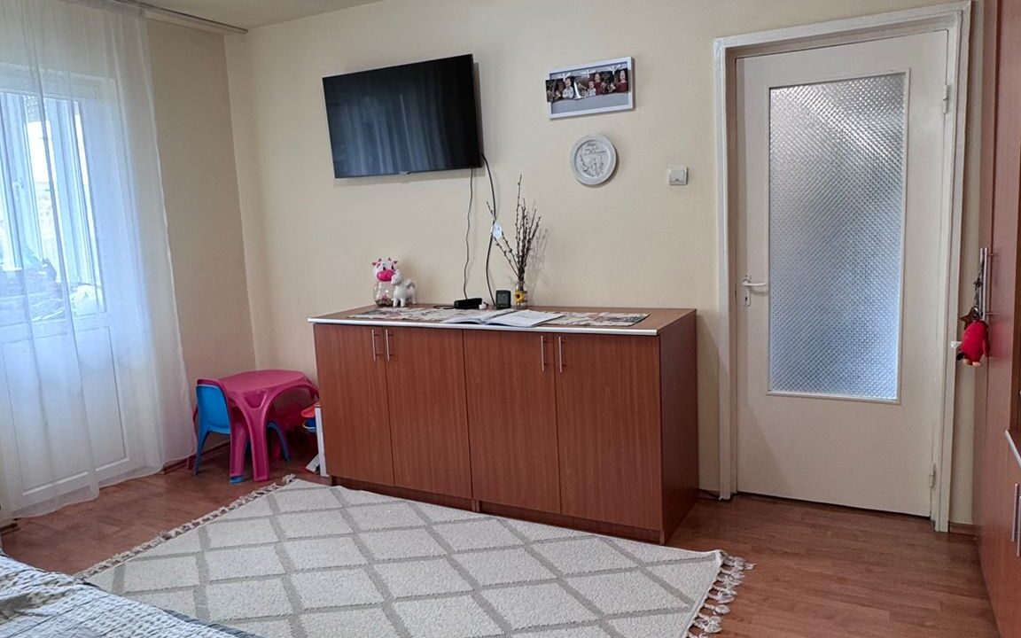 0f937793-5711-4f4b-bc03-140492480929