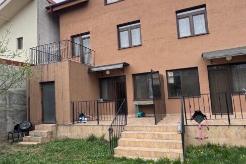 21ffb30f-01b8-479b-85d3-e881a0ac2b31