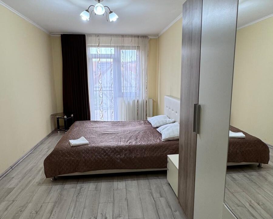 2d7bb1f3-ad57-4e59-b0d8-2c1462456704