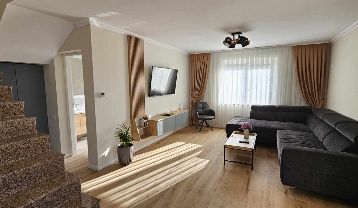 393730822_711665060340511_3586713694514785511_n