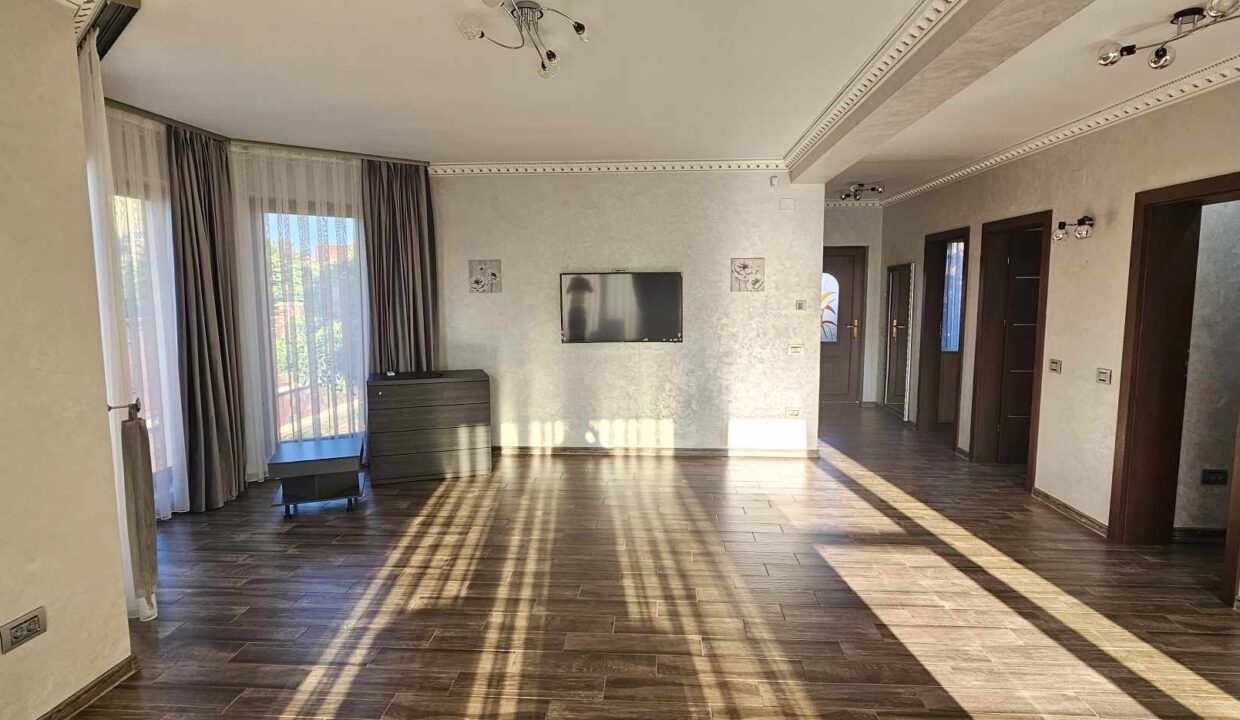 441990018_446888841292392_1990905743680971292_n