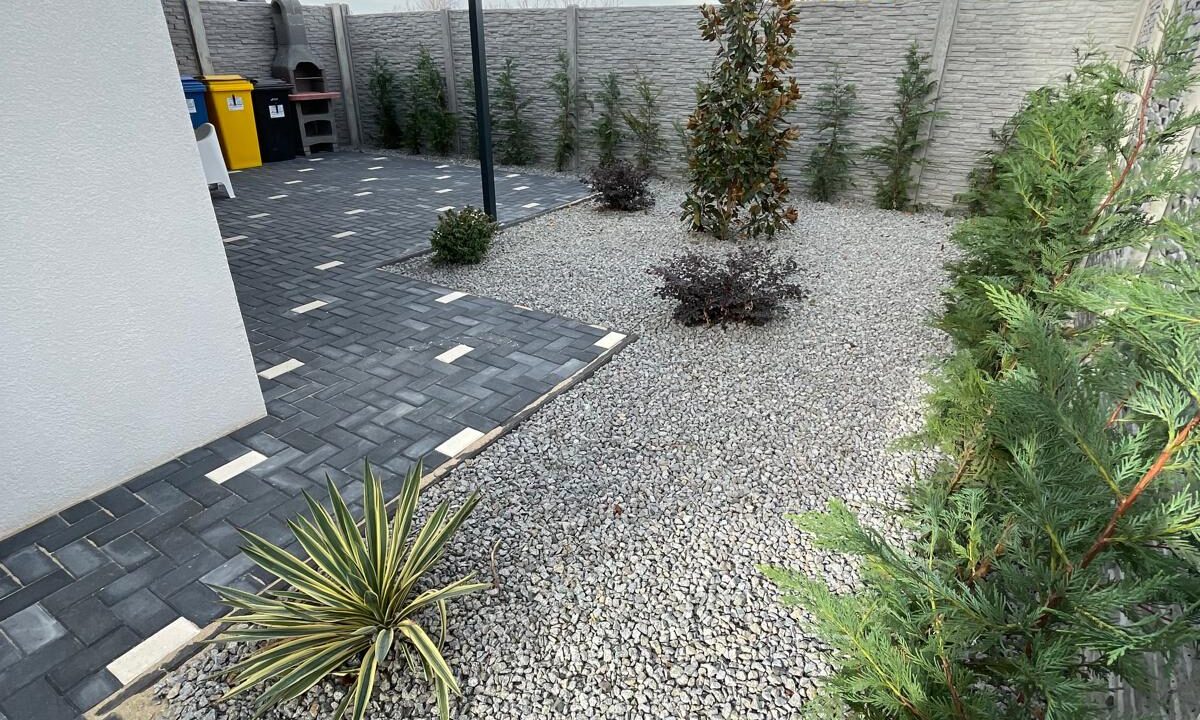 48b58459-f8e7-4fdc-a968-f6cea64e8897