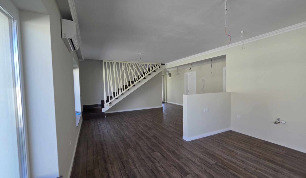 494356276_1190061176151384_4536047906966132291_n