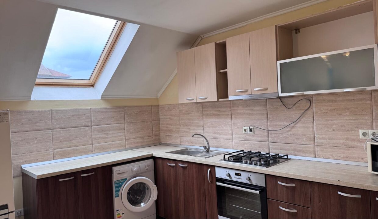 67b071db-5178-4bf2-b6d1-e01a480dbdd7