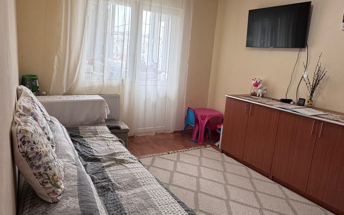 76ad6400-ba90-43bd-b2e6-4c1c04b3b79b