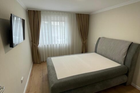 79502523-f516-49cd-b3ac-71fc16b3773e