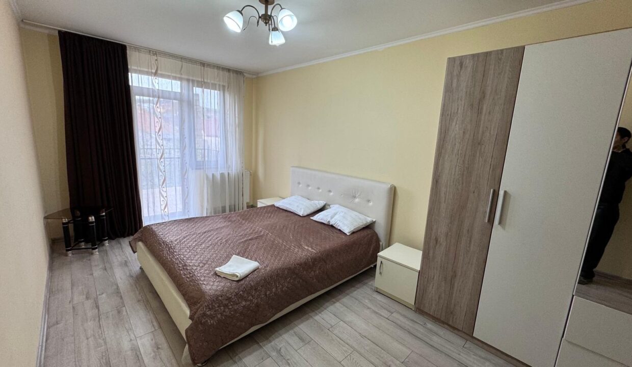 8c98a479-0ba6-46a9-a992-1ea9a2a18c2c