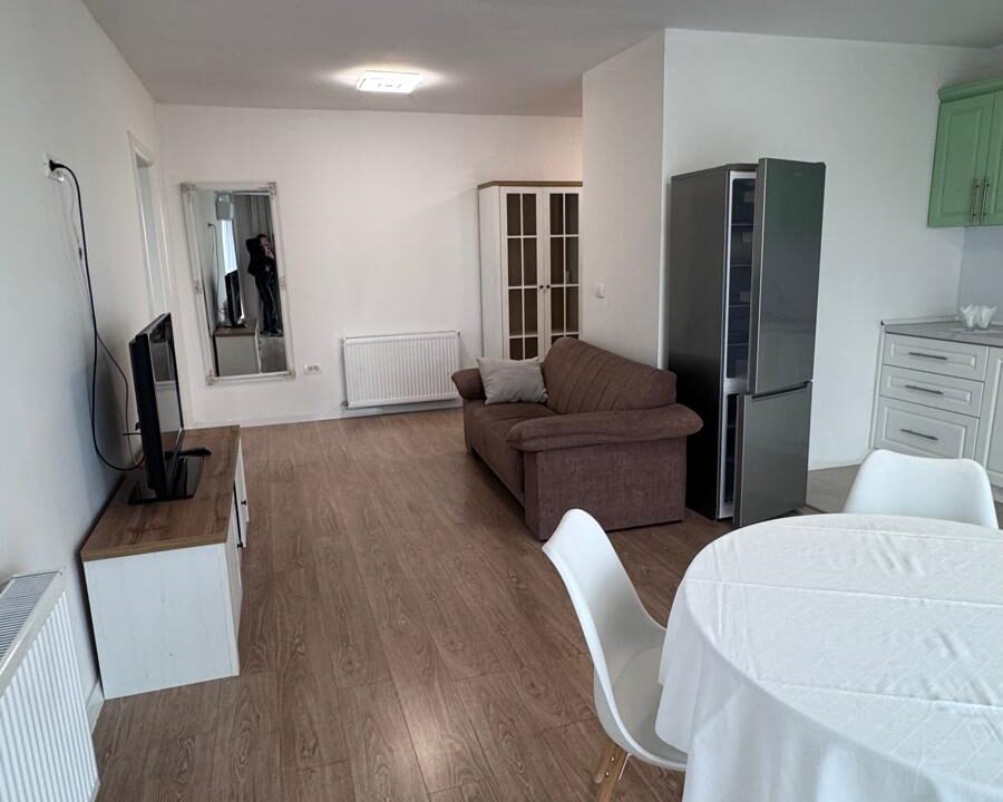 8fbeb973-373e-49ce-9692-589b542435ae