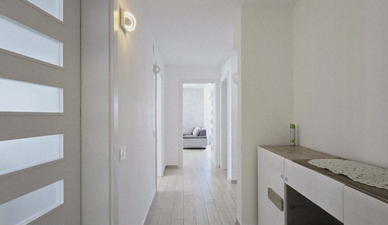 AP0582-Apartament 3 camere de inchiriat, et. 4, Prima Sova Nufarul-25