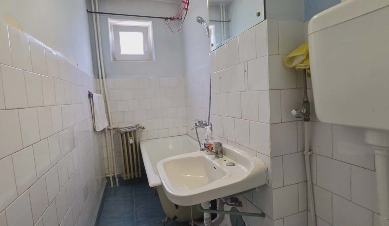 AP1467-Ap 3 cam tip T de vânzare str. Războieni-16