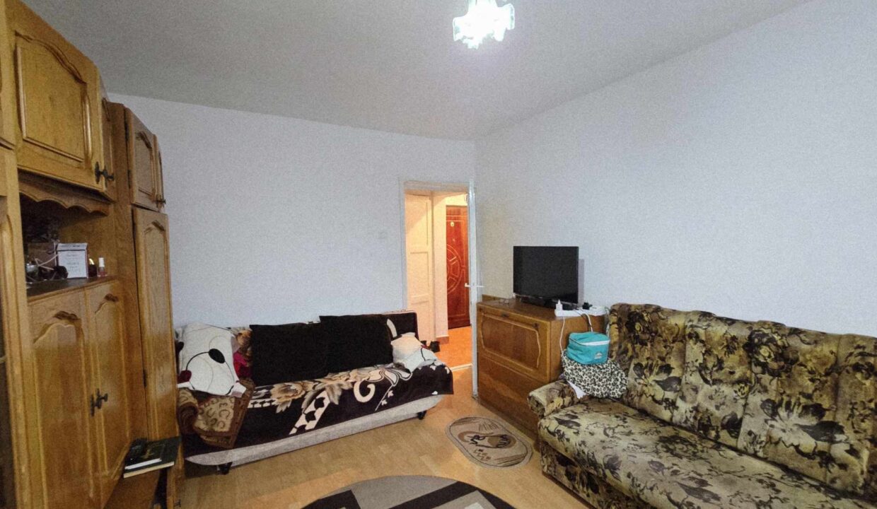 AP1468-Ap 1 cam de vânzare, str. Cazaban cart. Ioșia-13