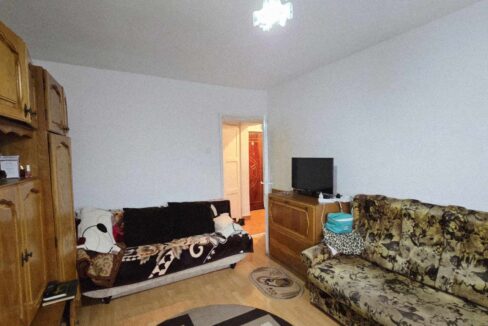 AP1468-Ap 1 cam de vânzare, str. Cazaban cart. Ioșia-13