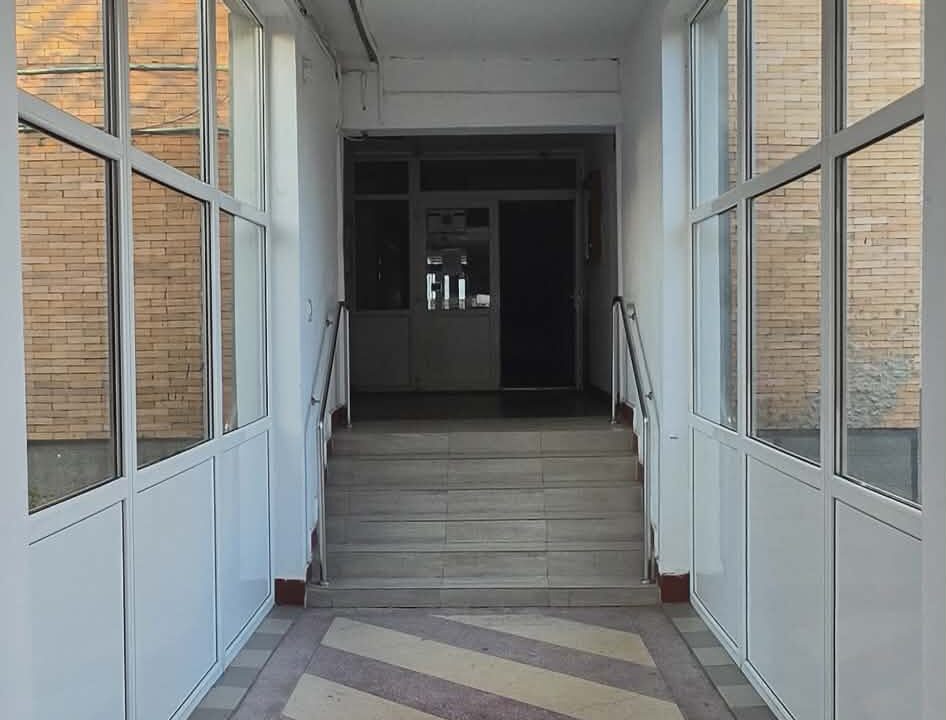 AP1468-Ap 1 cam de vânzare, str. Cazaban cart. Ioșia-18