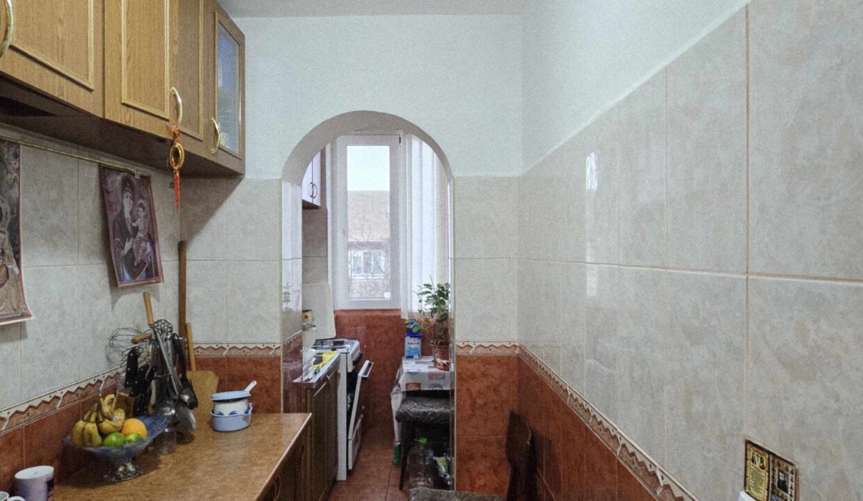 AP1468-Ap 1 cam de vânzare, str. Cazaban cart. Ioșia-23