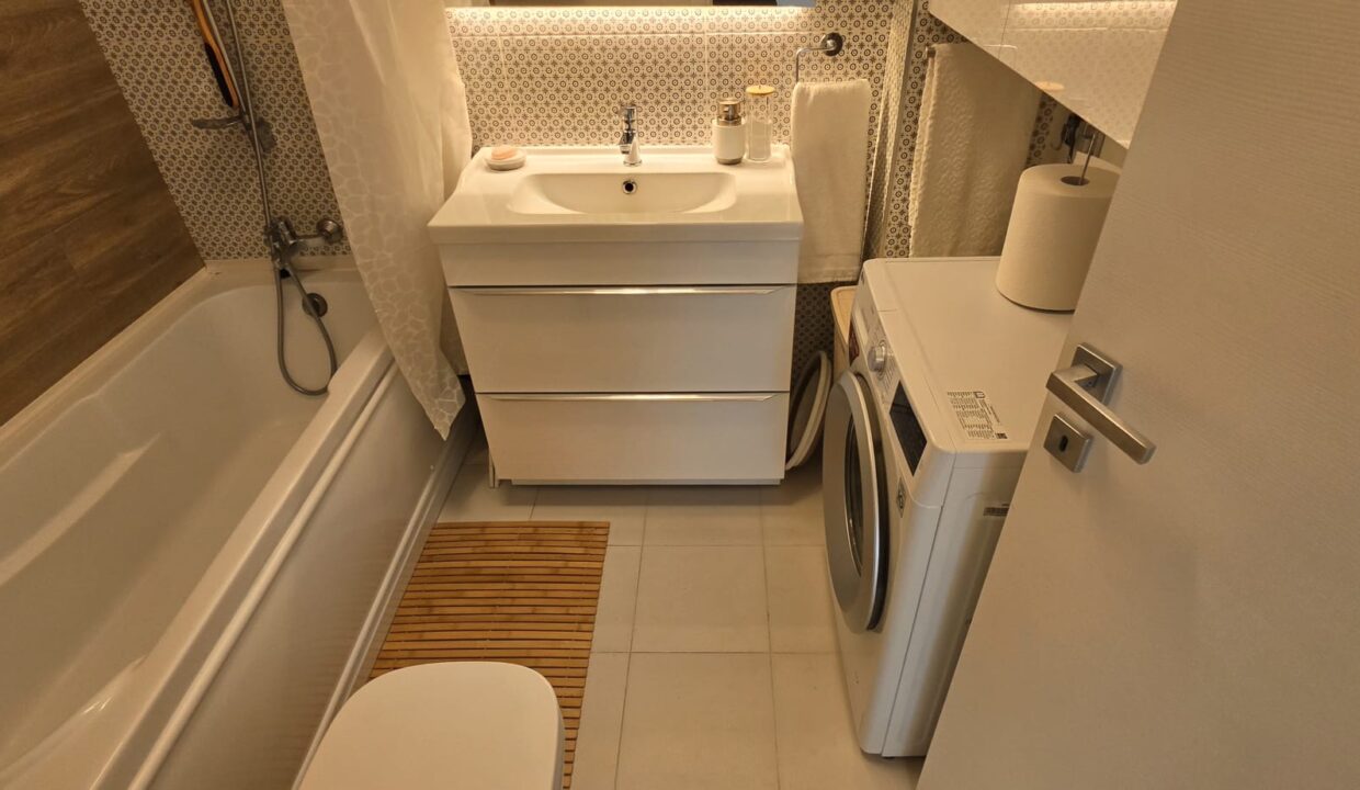 AP1479-Apartament 3 camere de vanzare, str. Oneștilor, Prima Decebal-25