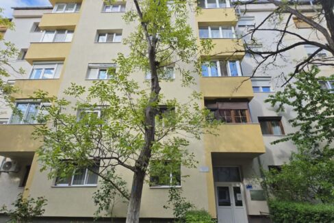 AP1487-Ap. 2 cam. decomandat de închiriat str. Moldovei-01