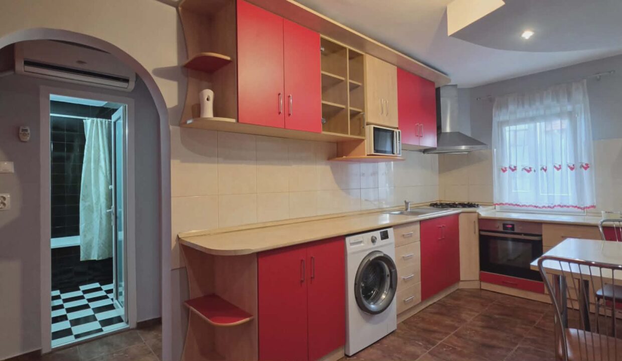 AP1487-Ap. 2 cam. decomandat de închiriat str. Moldovei-10